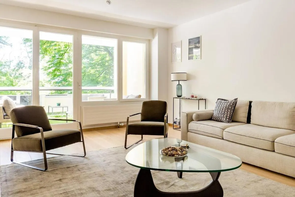Luxurious 2Br Family Apartment - Champel Geneva