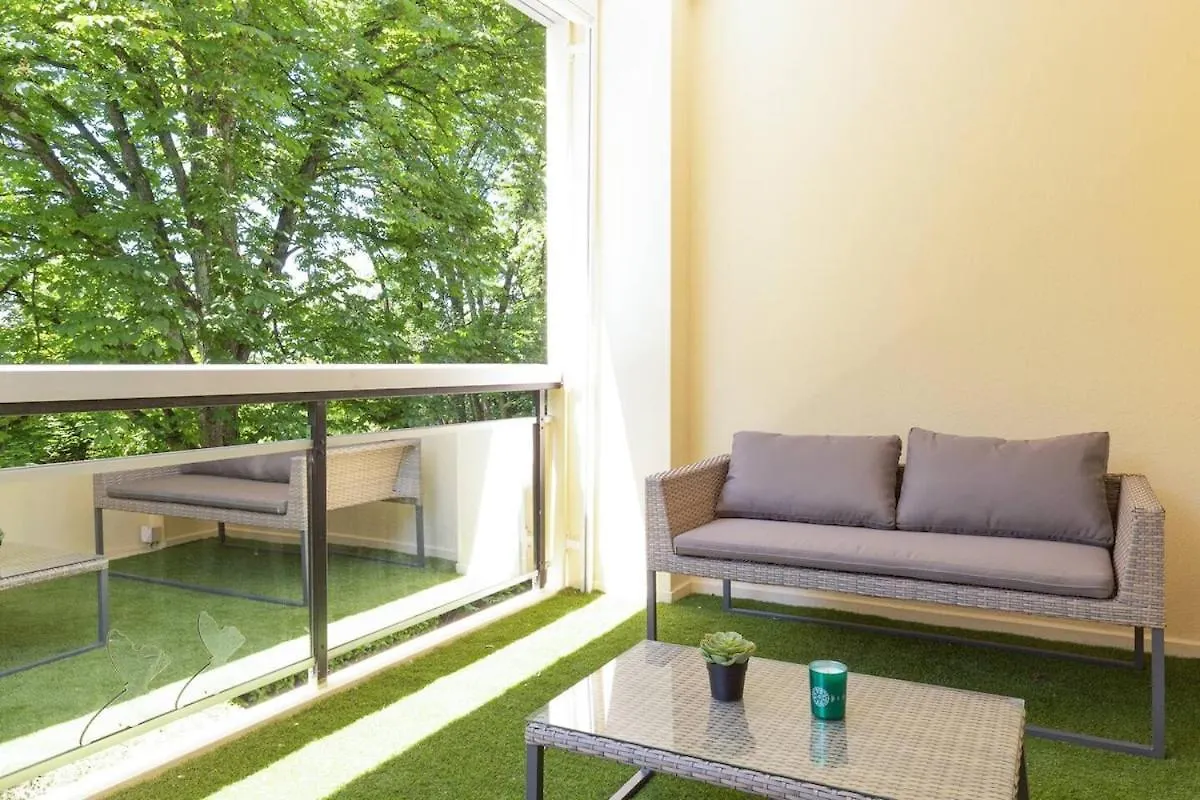 Luxurious 2Br Family Apartment - Champel Geneva