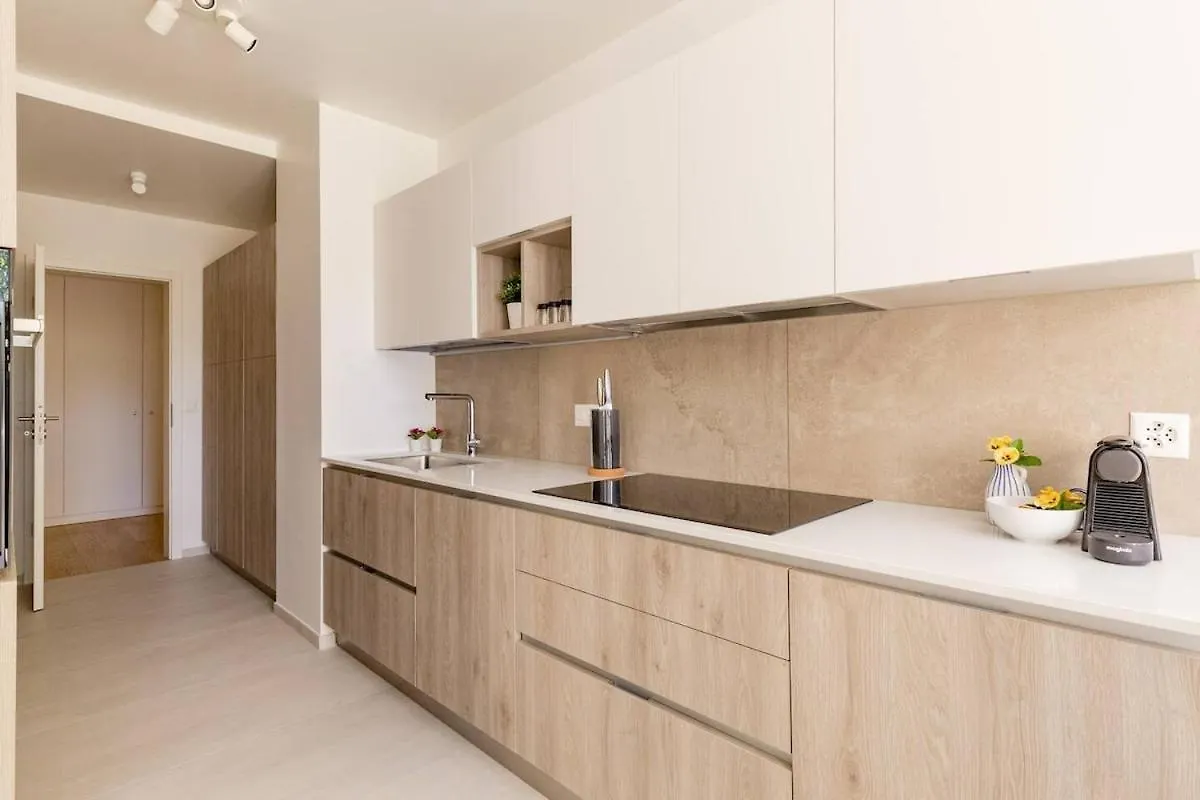 Luxurious 2Br Family Apartment - Champel Geneva